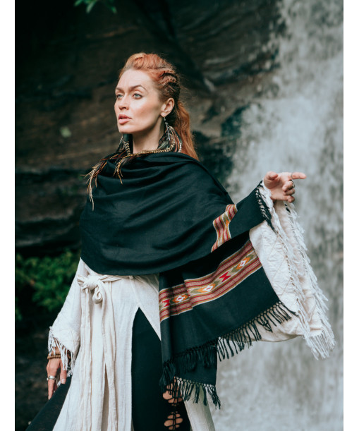 Écharpe noire Shaila