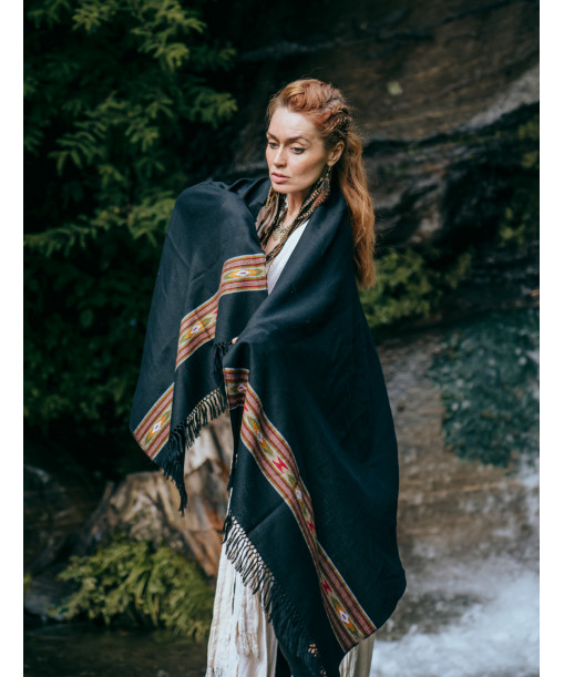 Black Stole shaila, wrap around