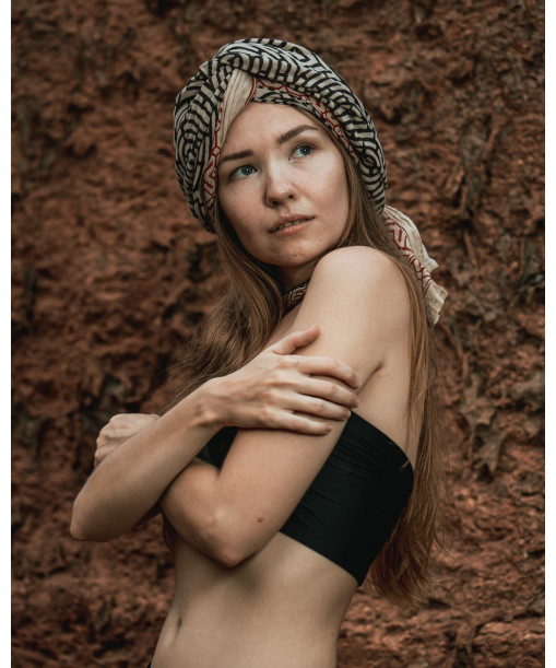 Amba dupatta, multiusage, porté en en tour de tete