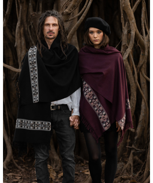 Stole Merinos wool, shawl style, black and cassis