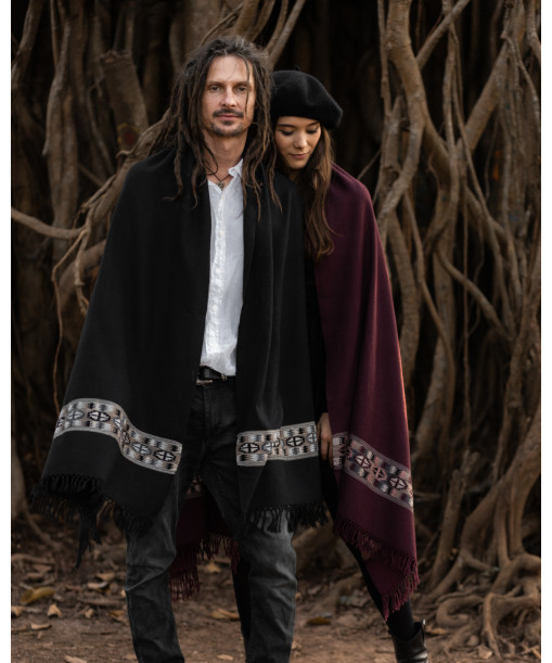 Black and Cassis Stoles in Merinos wool